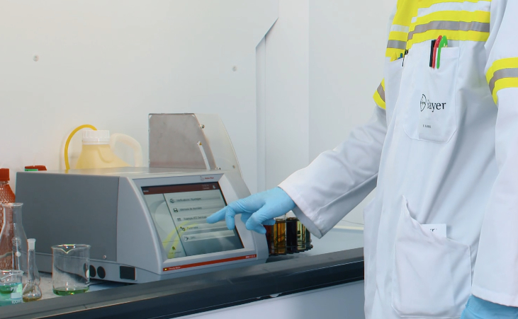 Image de présentation Laboratoire Bayer, Customer Succes Story